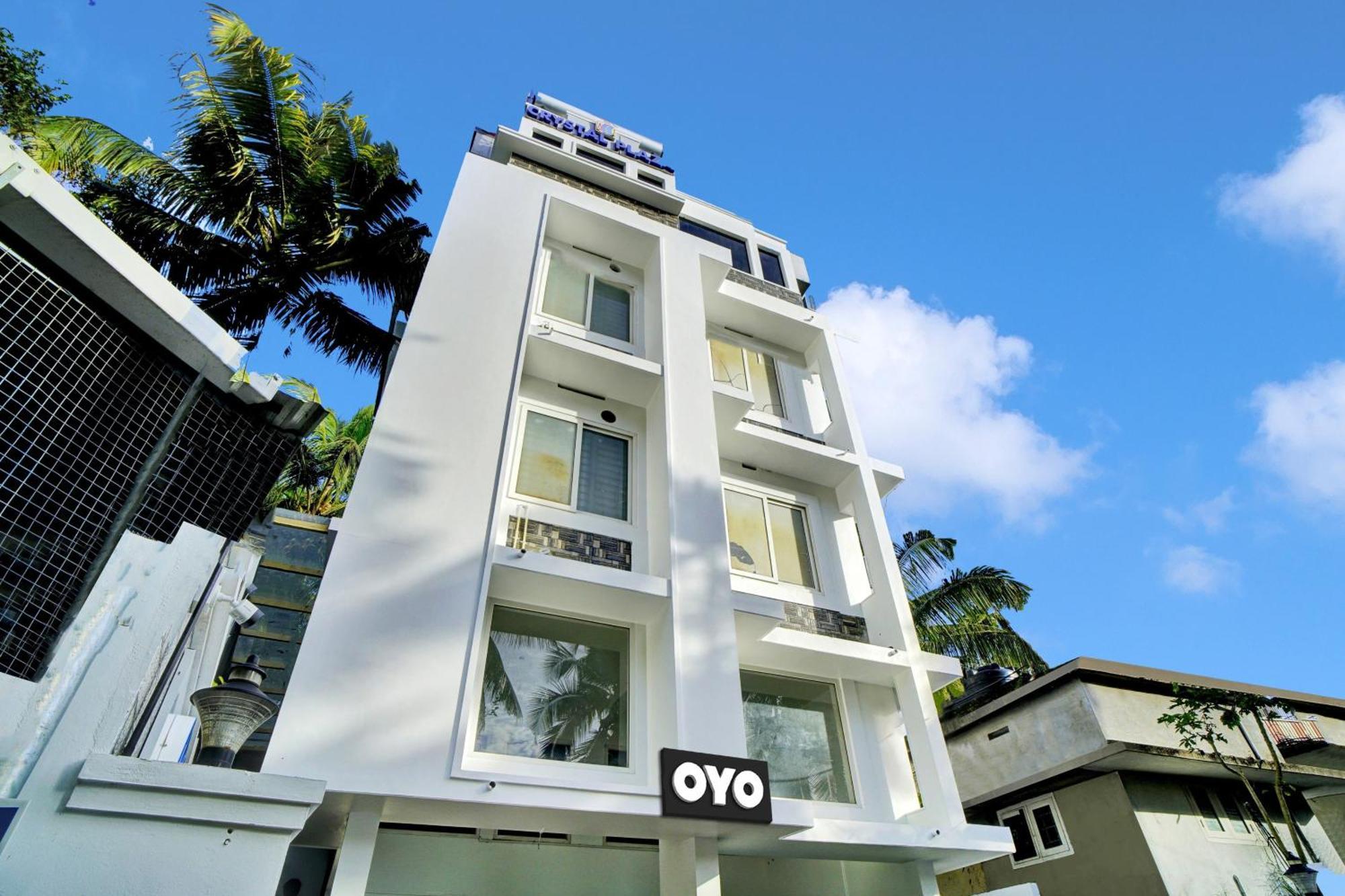 Hotel O Crystal Executive Suites Kochi エクステリア 写真