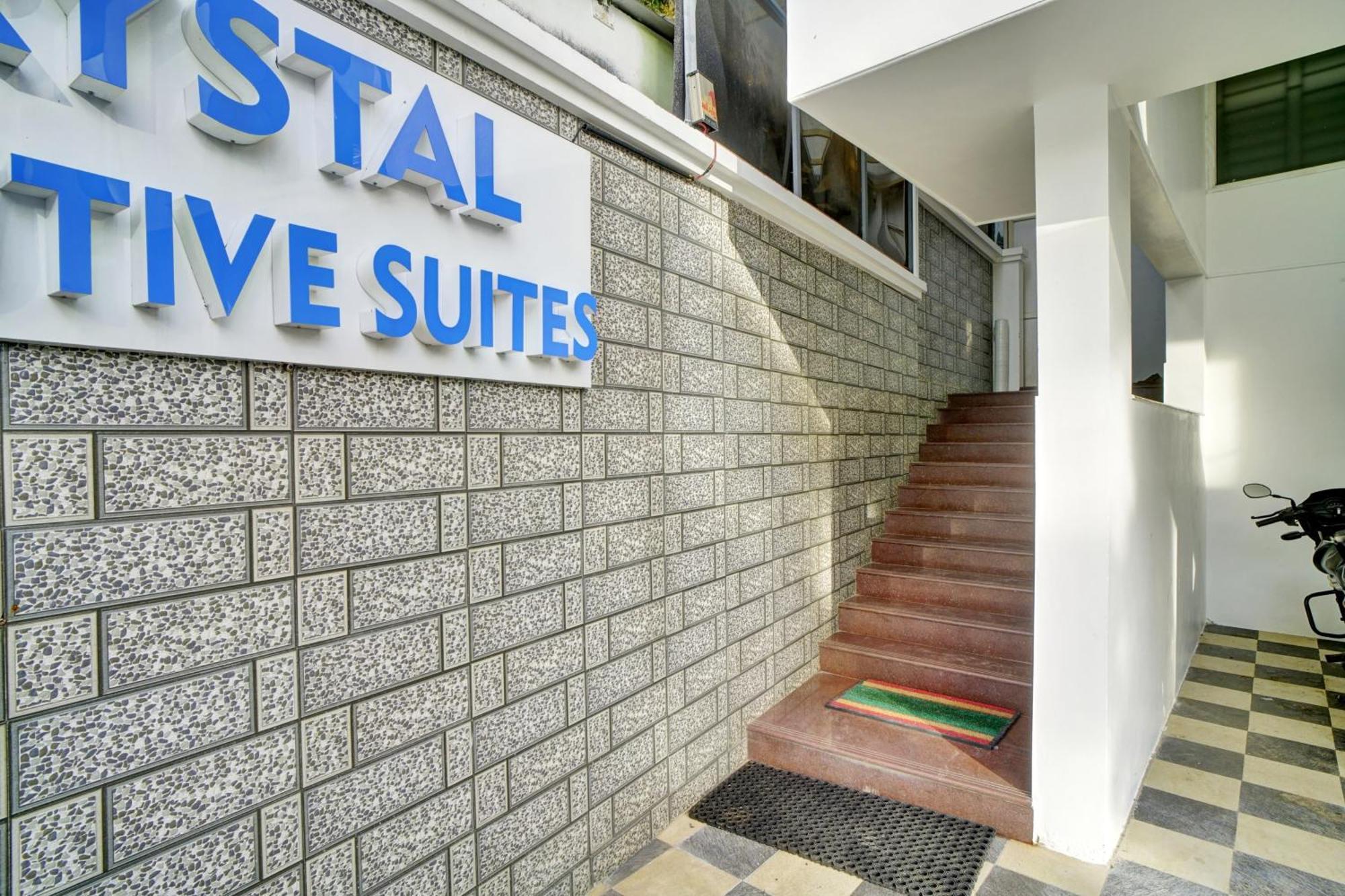 Hotel O Crystal Executive Suites Kochi エクステリア 写真